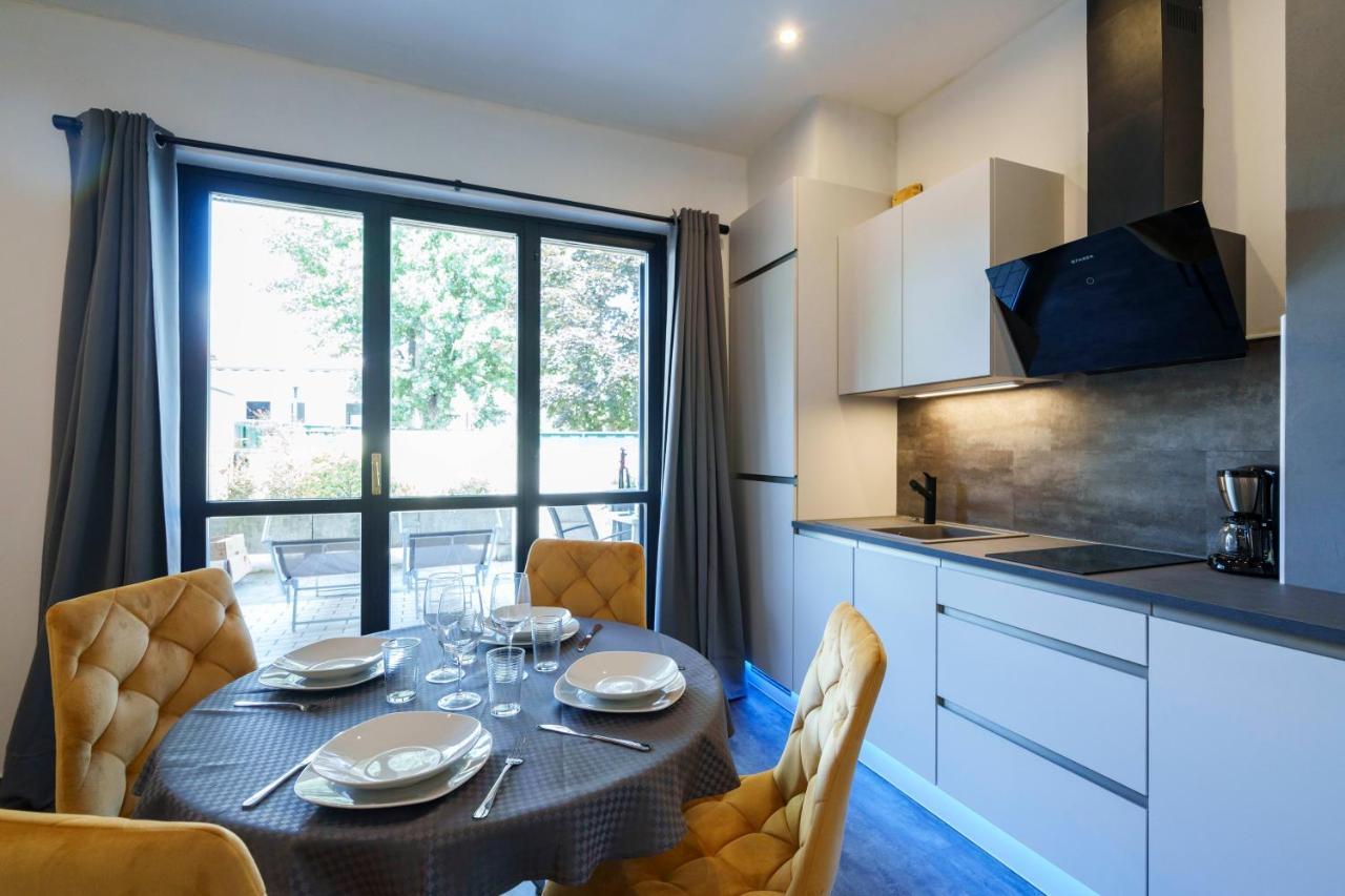 Lake Apartment Primea Sirmione Exterior photo