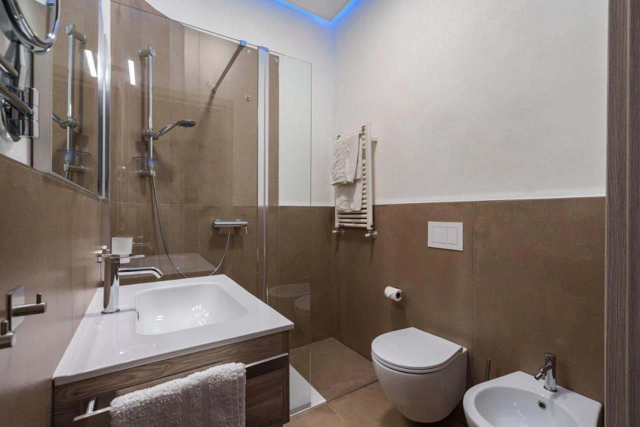 Lake Apartment Primea Sirmione Exterior photo